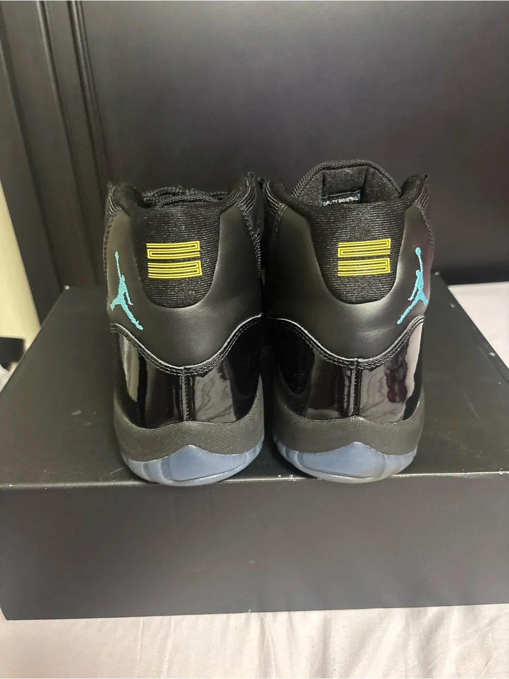 Air Jordan 11 Gamma blue